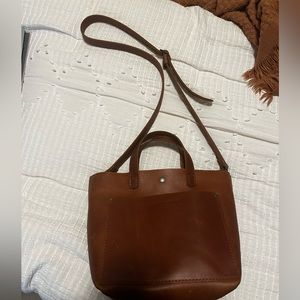 Portland Leather Bag Carmel color